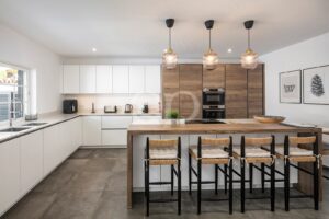 Renoviertes Stadthaus in Encosta do Lobo, Algarve - QP Savills