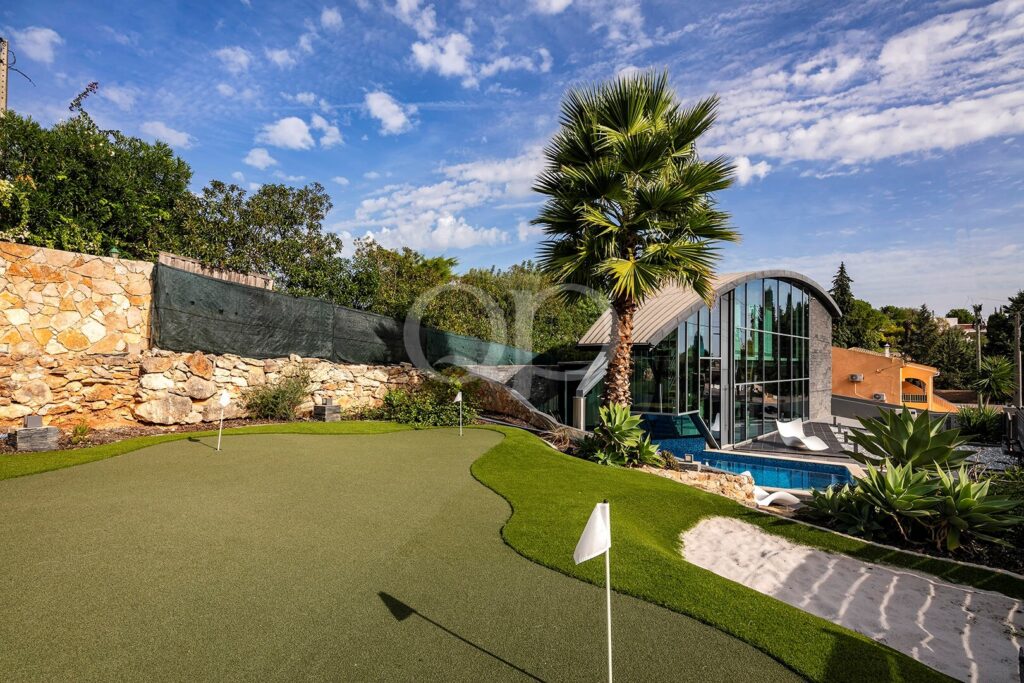 Unique Villa Located between Loulé and Almancil - QP Savills