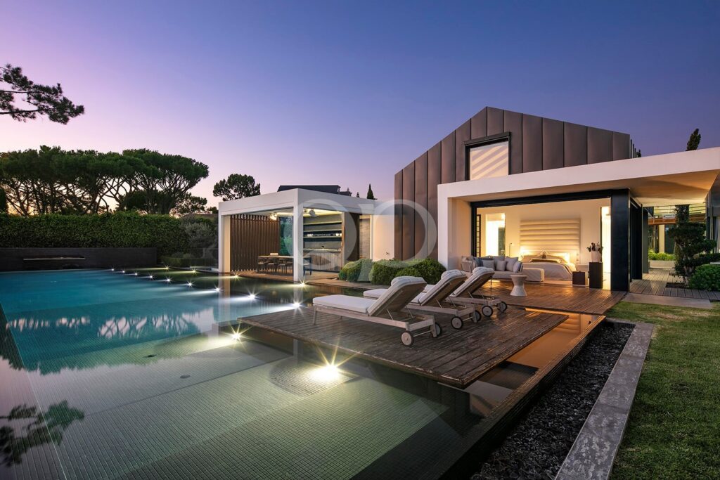 Striking Contemporary Villa in Quinta do Lago - QP Savills