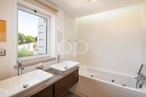 Vale do Lobo Villa Overlooking Golf - QP Savills