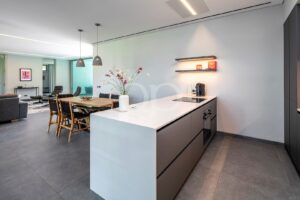Architektonisch gestaltete Villa in Quinta do Lago, Algarve – QP Savills