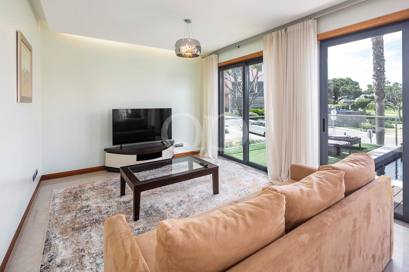 Apartamento moderno no Vale do Lobo Resort, Algarve - QP Savills