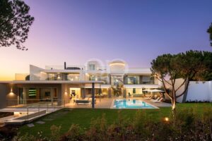 Contemporary Luxury Villa in Quinta do Lago - QP Savills