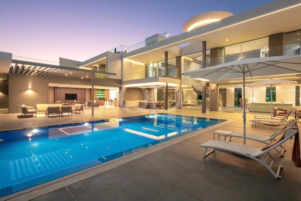 Contemporary Luxury Villa in Quinta do Lago - QP Savills