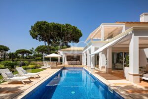 Breathtaking Villa in Quinta do Lago, Algarve - QP Savills