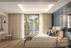 Chambre luxueuse avec un mur lambrissé de bleu, un lit king size, une literie beige et une grande fenêtre donnant sur des palmiers.