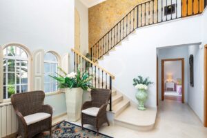 Moradia familiar perto da praia e da Quinta do Lago - QP Savills