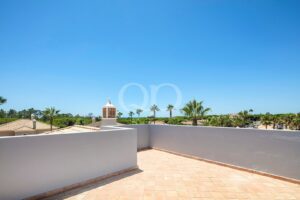 Moradia familiar perto da praia e da Quinta do Lago - QP Savills