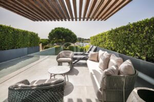 Modernes Reihenhaus in Endlage in Vilas Alvas, Algarve – QP Savills