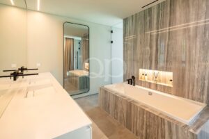 Modernes Reihenhaus in Endlage in Vilas Alvas, Algarve – QP Savills