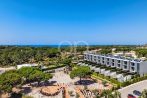 Modernes Reihenhaus in Endlage in Vilas Alvas, Algarve – QP Savills