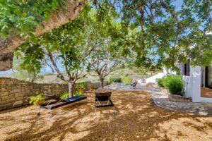 Traditional Villa with Panoramic Views in the Hills of Loulé - QP Savills