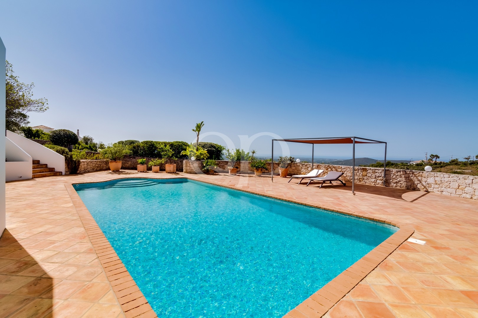 Traditional Villa with Panoramic Views in the Hills of Loulé - QP Savills