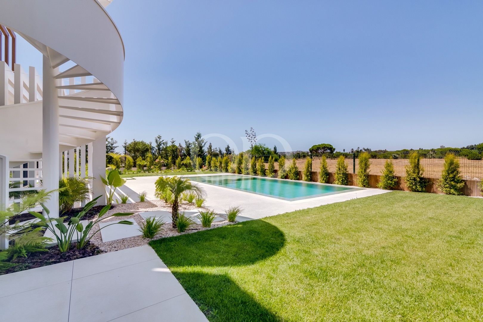 Luxuriöse schlüsselfertige Villa mit 3 bis 5 Schlafzimmern in Vilamoura - QP Savills