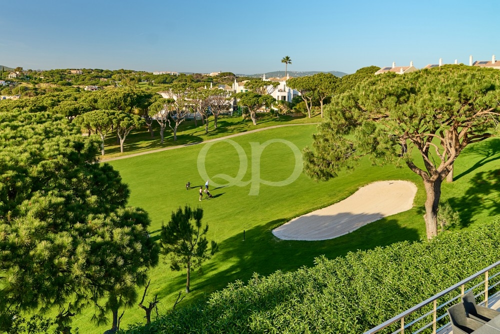 Villa face au terrain de golf à Vale do Lobo, en Algarve - QP Savills