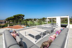 Villa face au terrain de golf à Vale do Lobo, en Algarve - QP Savills