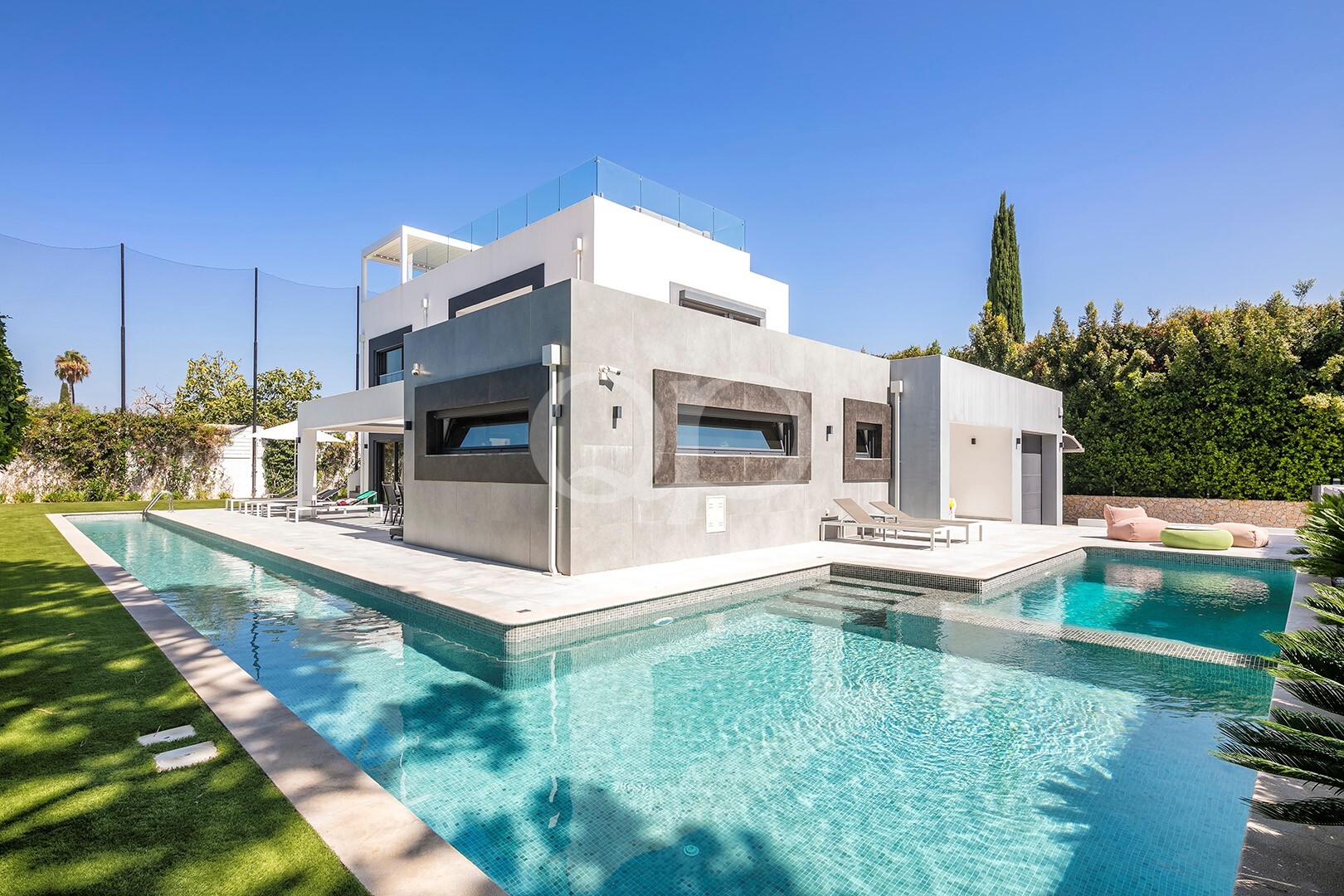 Villa face au terrain de golf à Vale do Lobo, en Algarve - QP Savills