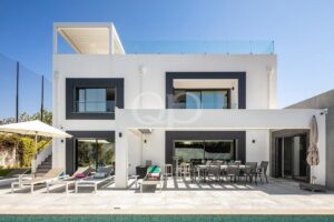 Villa face au terrain de golf à Vale do Lobo, en Algarve - QP Savills