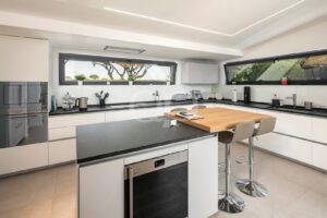 Villa face au terrain de golf à Vale do Lobo, en Algarve - QP Savills