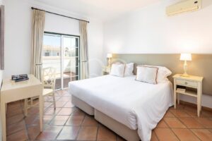 Charmantes Stadthaus in Martinhal Quinta, Algarve – QP Savills