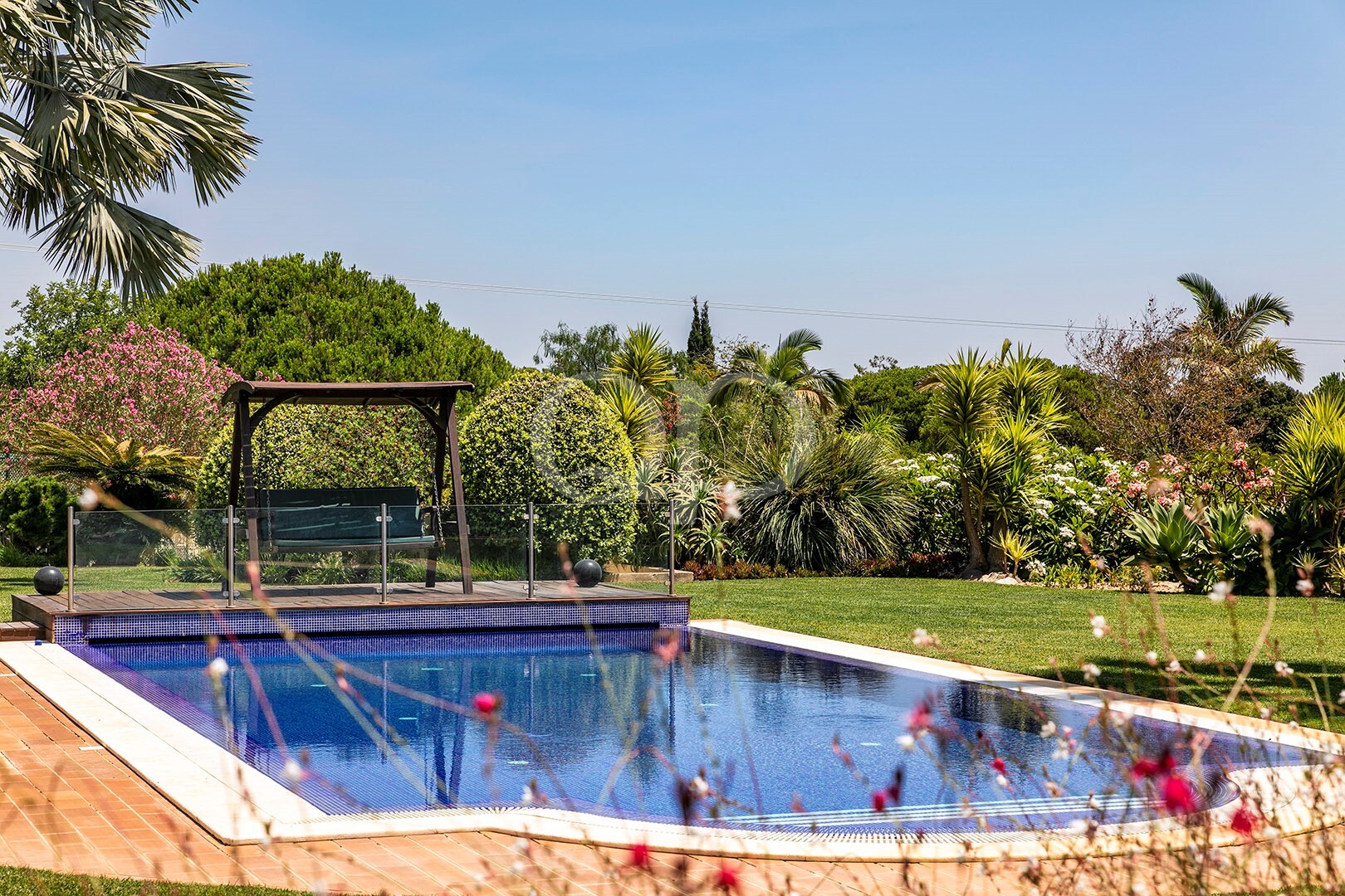 Private Swimming Pool and Landscaped Garden