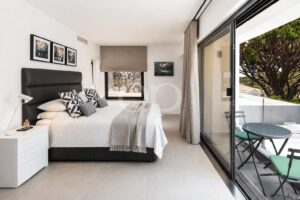 Villa face au terrain de golf à Vale do Lobo, en Algarve - QP Savills