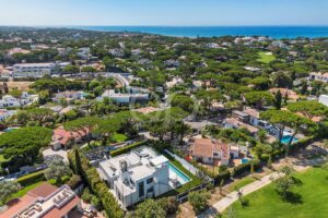 Villa face au terrain de golf à Vale do Lobo, en Algarve - QP Savills