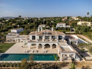 Exclusive Luxury Villa in Vale Formoso - QP Savills