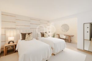 Spacious Bedroom with Lounge Area