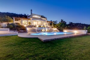 Villa de campagne raffinée avec vue panoramique à Loulé - QP Savills