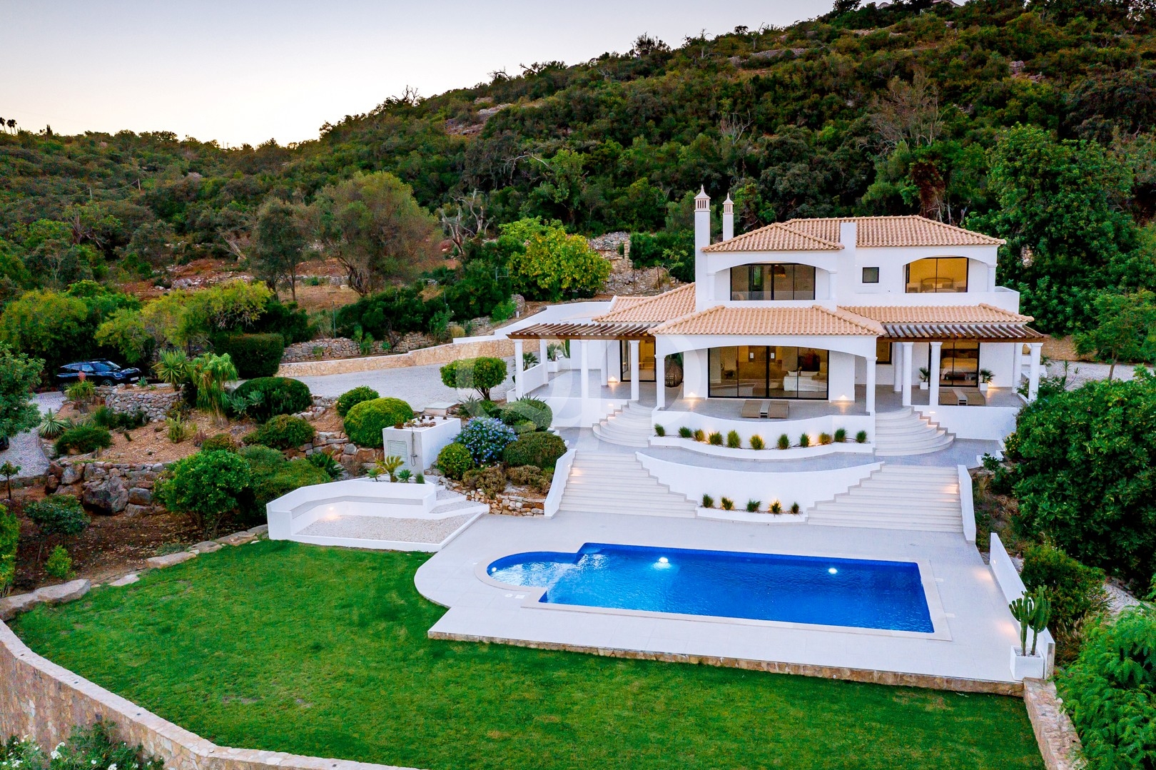 Villa de campagne raffinée avec vue panoramique à Loulé - QP Savills