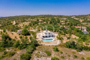 Contemporary Turnkey Villa in the Loulé Countryside, Algarve - QP Savills