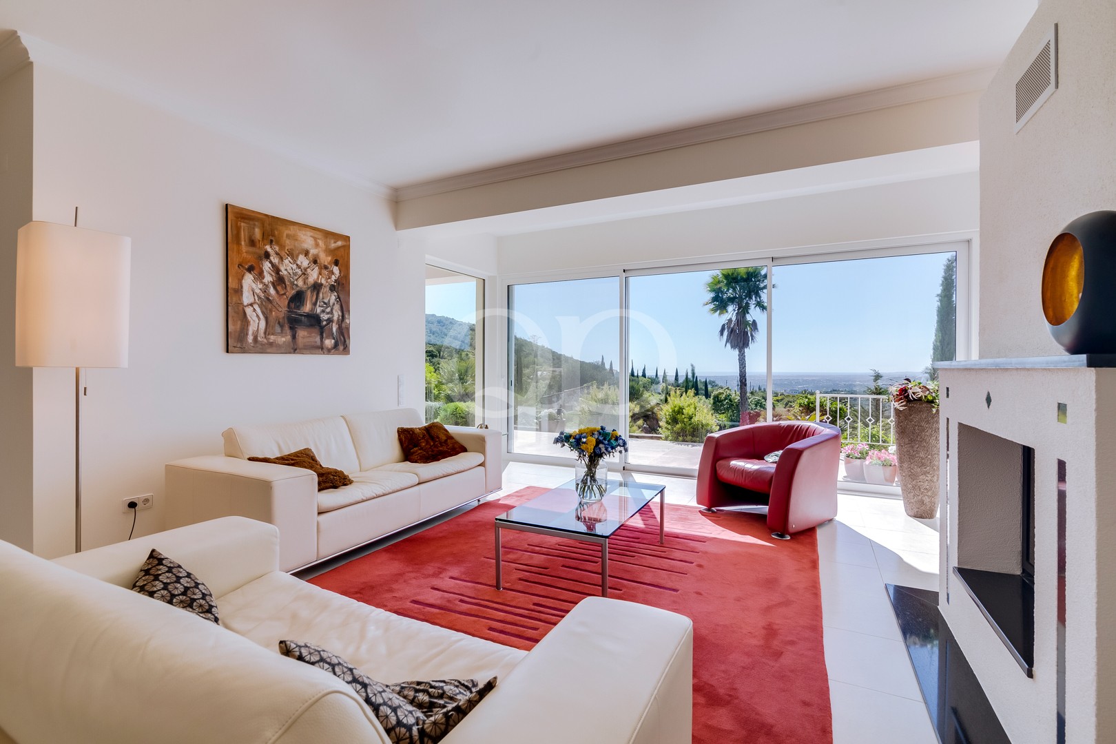 Einzigartige Villa auf einem Hügel in der Landschaft der Algarve34