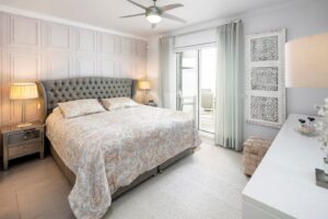 Elegante moradia térrea com piscina privada perto de Vale do Lobo, no Algarve - QP Savills