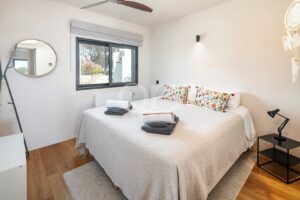 A recently renovated 3-Bedroom Townhouse with the most amazing Sea Views in Vale do Lobo - QP Savills