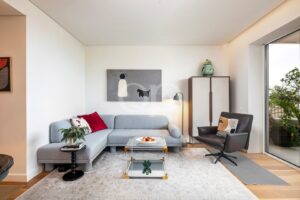 Luxuswohnung direkt am Wasser in Quarteira, Algarve – QP Savills