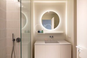 Luxuswohnung direkt am Wasser in Quarteira, Algarve – QP Savills