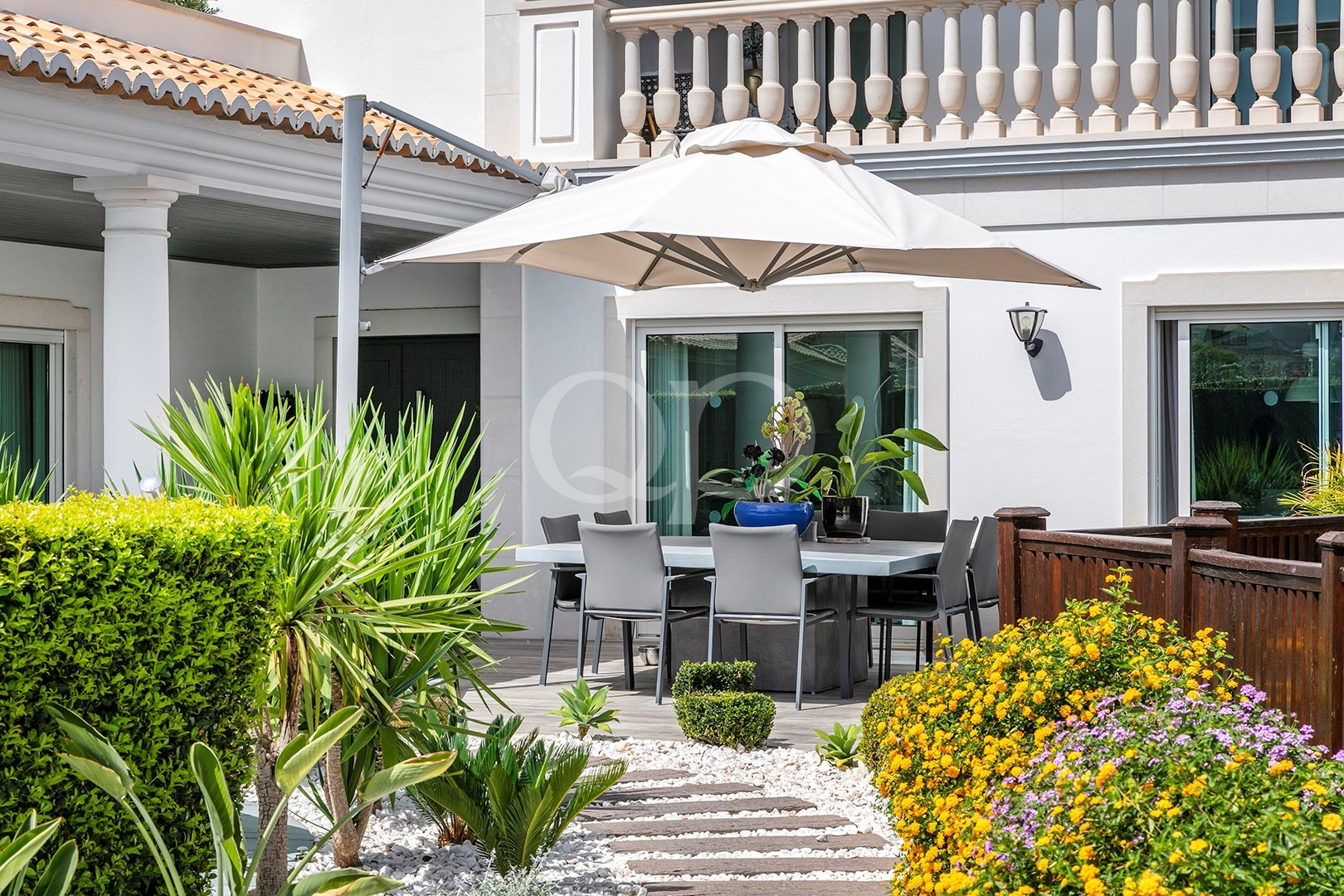 Stylish Family Retreat near the Beach, Algarve - QP Savills
