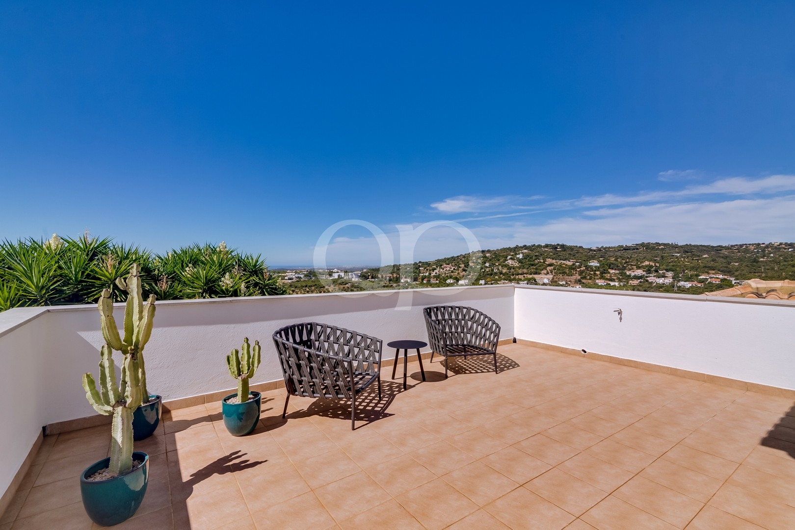 Villa paisible à la campagne avec vue sur l'océan près de Loulé - QP Savills