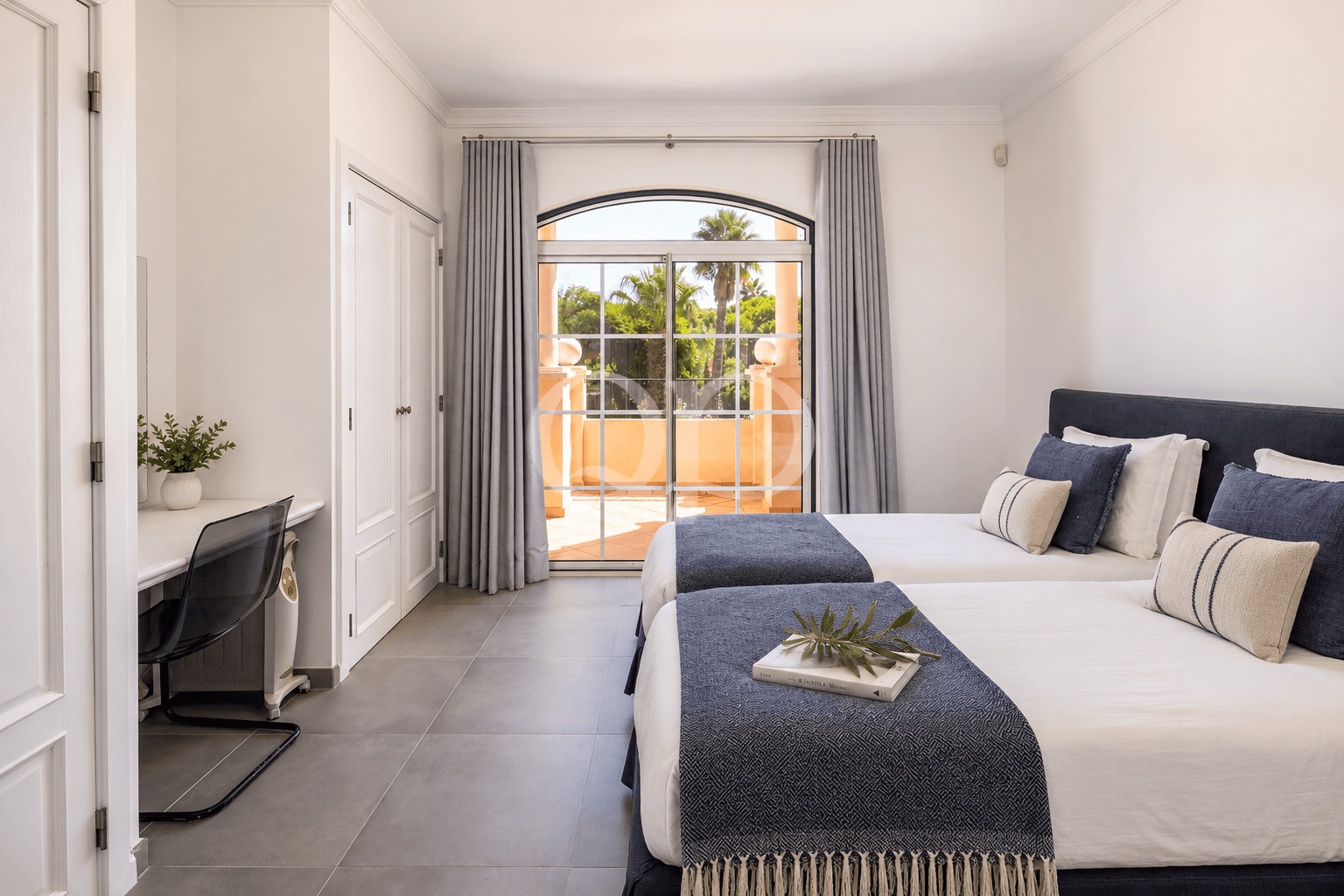 Spacious Townhouse in Vale dos Pinheiros, Quinta do Lago - QP Savills