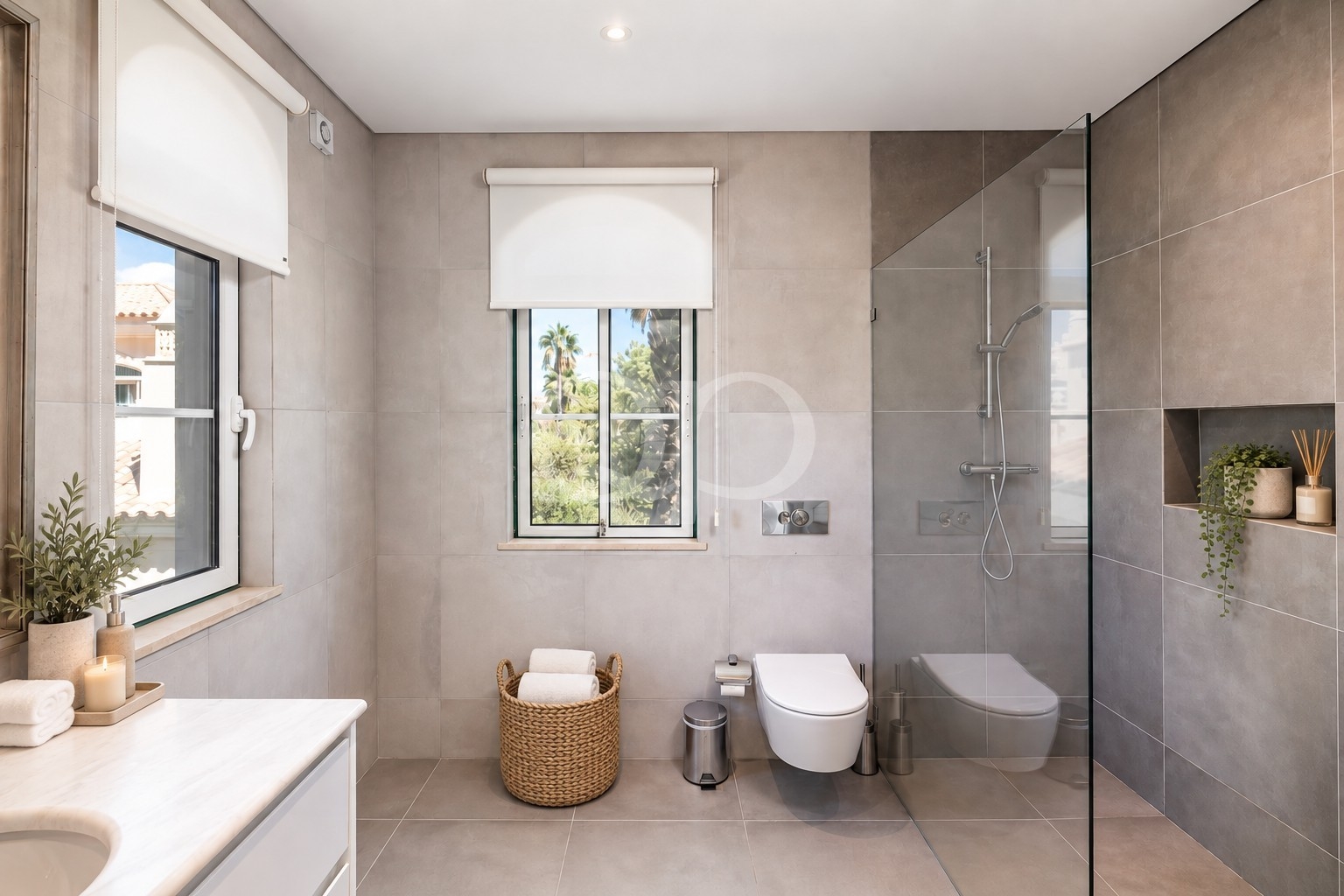 Spacious Townhouse in Vale dos Pinheiros, Quinta do Lago - QP Savills