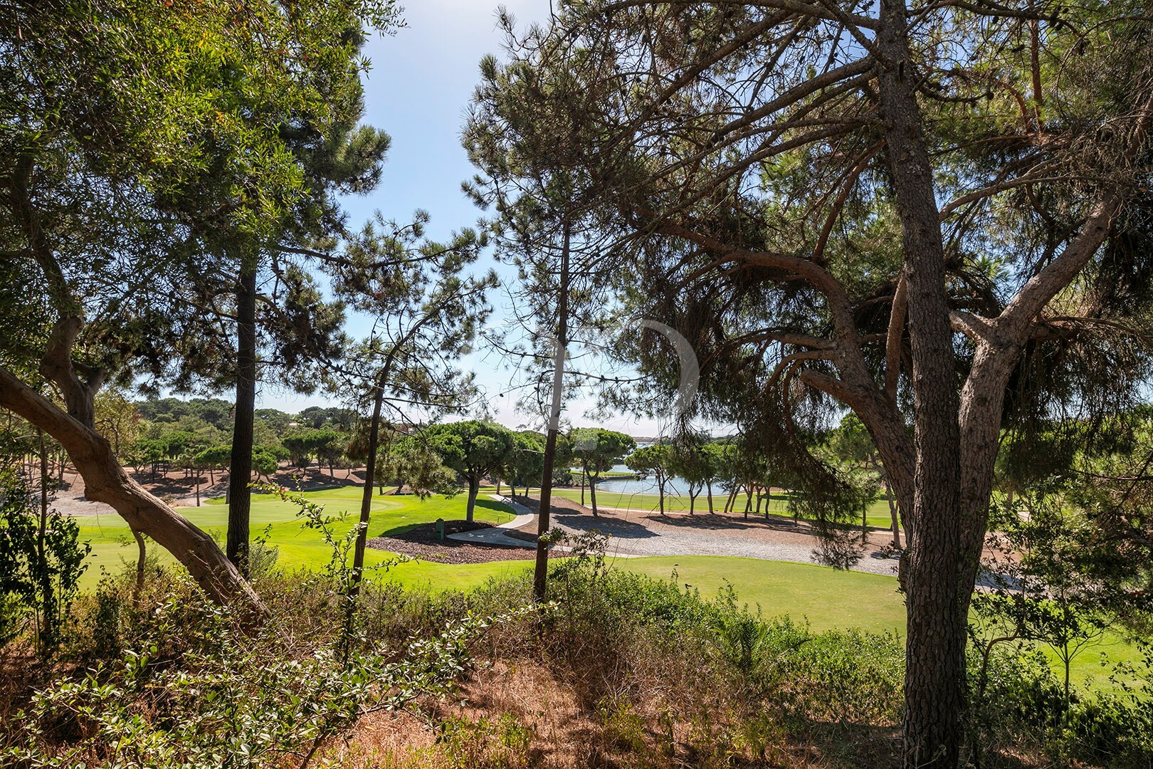 Elegant Townhouse with views set within a Luxury Resort in Quinta do Lago - QP Savills