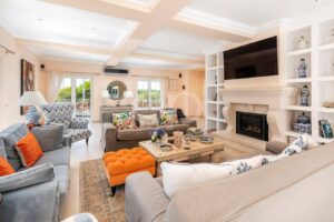Moradia familiar tradicional em Varandas do Lago, Algarve - QP Savills
