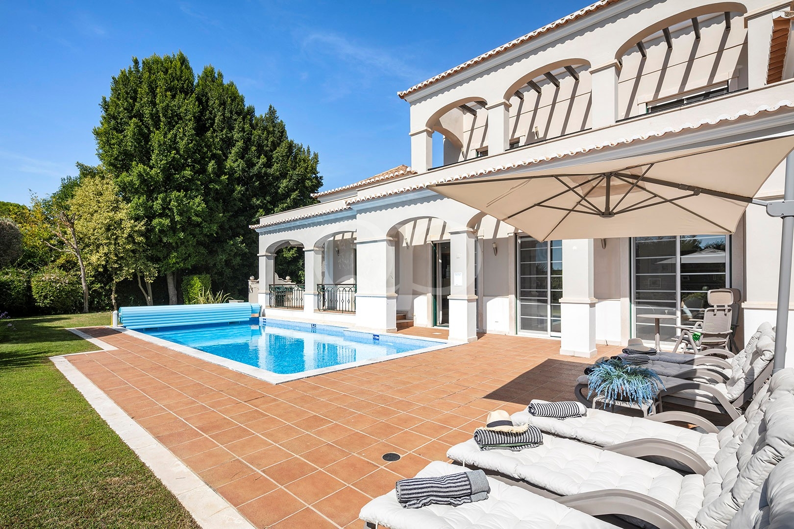 Moradia de estilo mediterrânico em Quinta Verde, Algarve - QP Savills