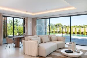 Luxuriöse Villa mit 3 bis 5 Schlafzimmern in Vilamoura – QP Savills