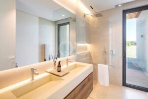 Luxuriöse Villa mit 3 bis 5 Schlafzimmern in Vilamoura – QP Savills