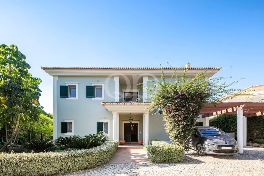 Charming Family Villa in Quinta do Lago - QP Savills