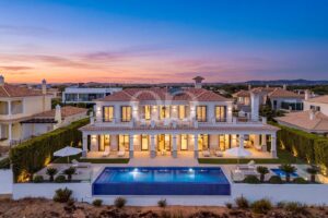 Exceptional Villa by the Sea in Vale do Lobo, Algarve - QP Savills