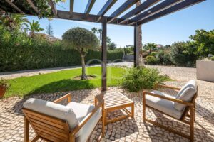 Impressive Contemporary Villa close to Quinta do Lago, Algarve - QP Savills