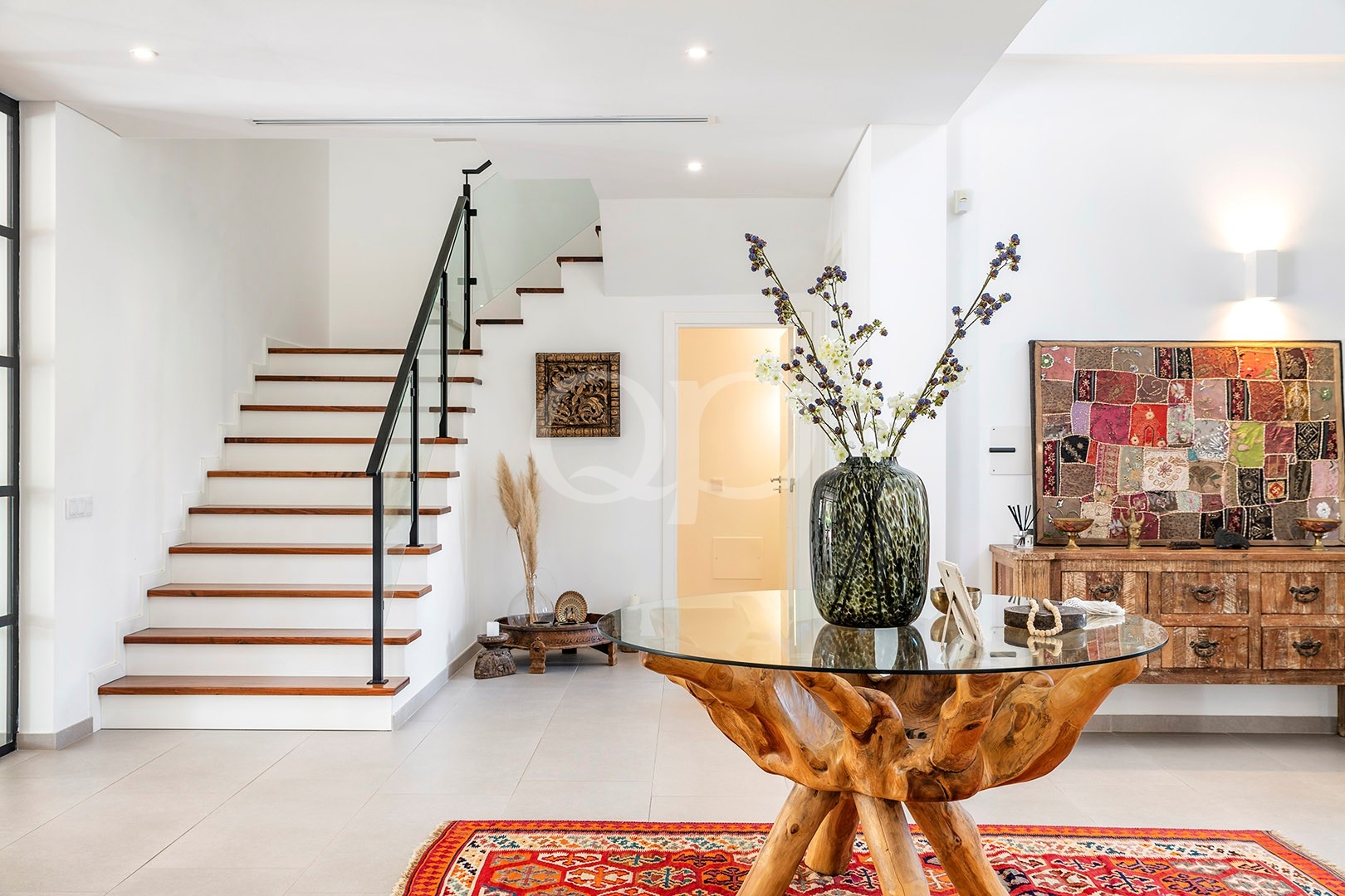Moradia contemporânea em Varandas do Lago, Algarve - QP Savills